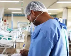 Governo libera repasses para estados e municípios pagarem piso da enfermagem em abril