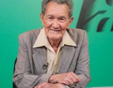 Morre, aos 92 anos, o jornalista Léo Batista