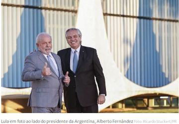 Brasil aumenta produção de notas de peso argentino em 2023