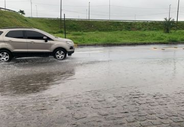 Chuva atinge litoral da Paraíba que tem alerta de perigo potencial; confira previsão