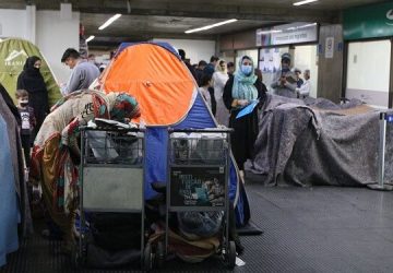 Praia Grande (SP) barra entrada de refugiados afegãos acampados no aeroporto