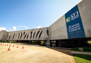 Desembargador do STJ anula provas de denúncia anônima e alega busca ilegal em flagrante por tráfico de drogas