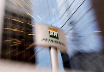 Petrobras amarga pior perda no pregão com repercussão de dados operacionais