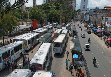 Motoristas de ônibus devem realizar protestos em João Pessoa após morte de trabalhador durante ataque