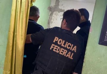 PF prende suspeito de divulgar pornografia infantil na internet, na Paraíba