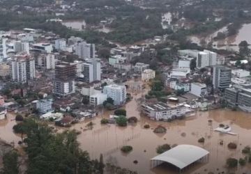 Ciclone deixa 22 mortos e rastro de destruição no Sul do Brasil