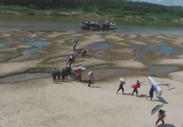 Seca histórica no Amazonas ameaça abastecimento de água e alimentos