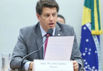 CPI do MST adia votação de relatório de Ricardo Salles