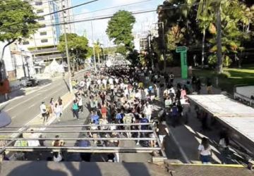 Marcha para Jesus reúne milhares de fiéis em João Pessoa