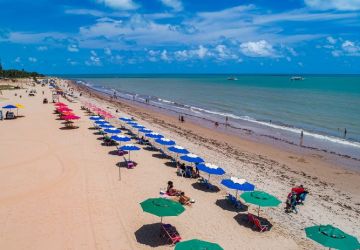 Vinte trechos de praias estão impróprios para banho na Paraíba; veja lista