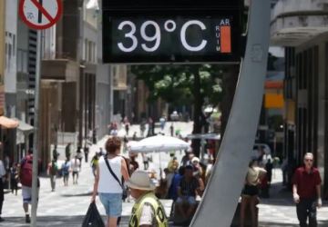 Após recordes de calor em SP em 2023, o que esperar do clima em 2024?