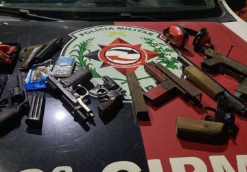 Operação da Polícia Militar apreende armas de fogo e explosivos, em Cabedelo