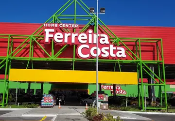 Devido ao feriado de 29 de Março, as lojas da Ferreira Costa funcionarão em horários diferentes. 
