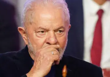 Governo determina sigilo sobre carta de Lula ao ditador Putin