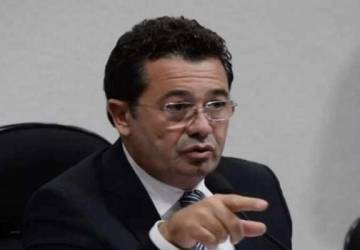 TCU gasta 100 Mil Reais Dos Cofres Públicos Para Vice-Presidente do Tribunal Fazer Curso De Inglês Em Miami (EUA)