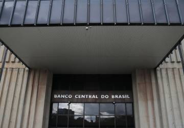 Banco Central amplia exigências para instituições participarem do Pix