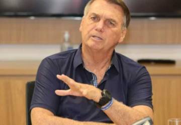 São duas vagas e três nomes fortes, diz Bolsonaro sobre Senado no DF