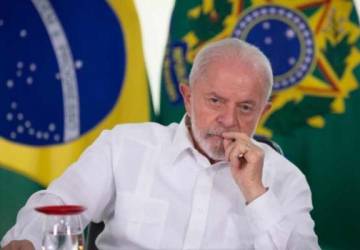 Lula fica ausente em momento difícil para o governo no Congresso