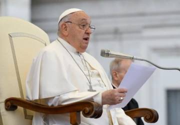 Papa Francisco Lamenta Crianças Metralhadas E Critica Dívidas De Países Pobres No Natal