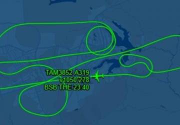 Avião da Latam declara emergência após decolar de Brasília e faz pouso forçado