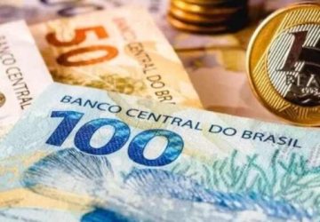 Quanto preciso investir para ter renda de R$ 10 mil por mês ao completar 60 anos?