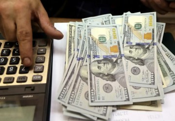 Dólar cai para R$ 5,91 e registra maior queda semanal desde agosto