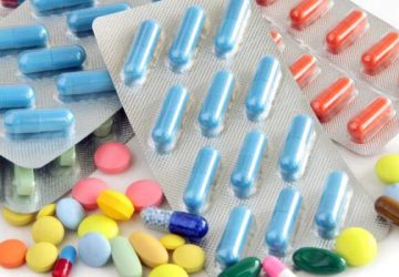 Alta de medicamentos em 2024 ultrapassa 300% e crise no SUS se agrava com escassez