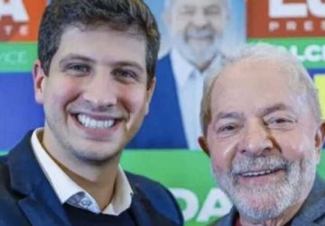 João Campos incha Prefeitura do Recife com mais cargos comissionados que governo estadual