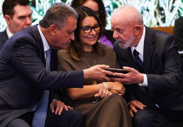 Lula e a Crise Econômica: Um Governo Sem Rumos?