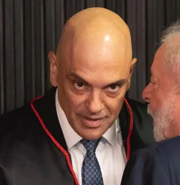 Após jantar com ministros, Lula inicia articulações para defender o STF