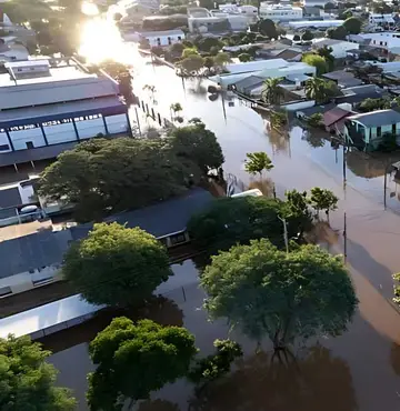 Rio Grande do Sul tem 136 mortos e mais de meio milhão de desalojados por chuvas
