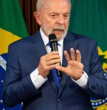 Lula vê interesse político em queimadas e cita ato de Bolsonaro em 7/9