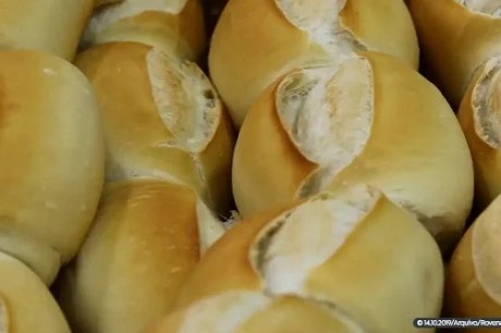 Cuba enfrenta crise de abastecimento de pão subsidiado devido à falta de farinha de trigo