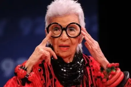 Iris Apfel: quem era a estilista e ícone da moda americana morta aos 102 anos