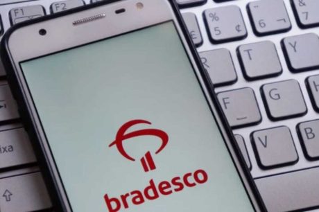 Bancos brasileiros apresentam falha após apagão cibernético global