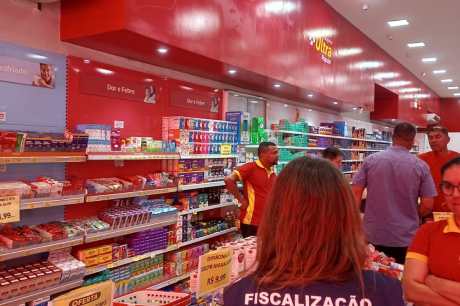 Pesquisa: Procon-CG aponta diferença superior a 65% entre preços de medicamentos genéricos e de referência