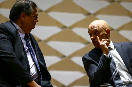 Flávio Dino diz se sentir menos odiado que Alexandre de Moraes: A primazia é dele