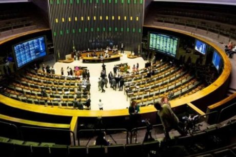 Entenda o projeto de lei que pode mudar o número de deputados federais por estado