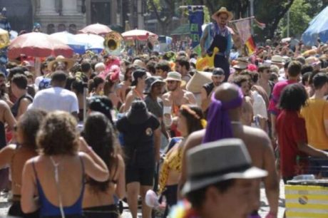 Por que o carnaval será em março e quais setores da economias podem se beneficiar