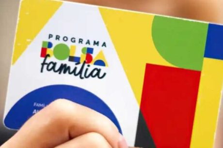 Pagamentos do Bolsa Família de janeiro começam nesta segunda; veja calendário