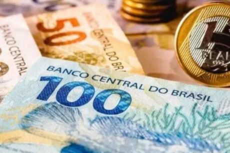 Quanto preciso investir para ter renda de R$ 10 mil por mês ao completar 60 anos?