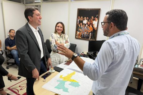 Bayeux 100% saneada: Prefeita se reúne com deputado, Cagepa e MPPB